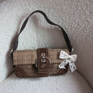 🍂 Y2k 2005 Coach brown soho flap bag 🍂
